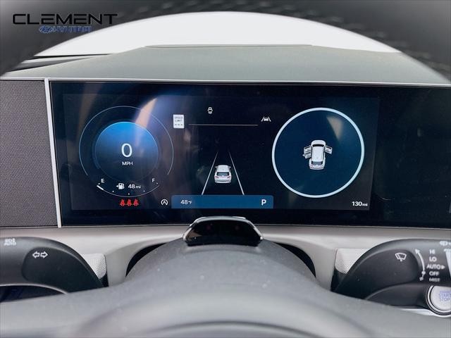 Hyundai Tucson Vehicle Full-screen Gallery Image 16