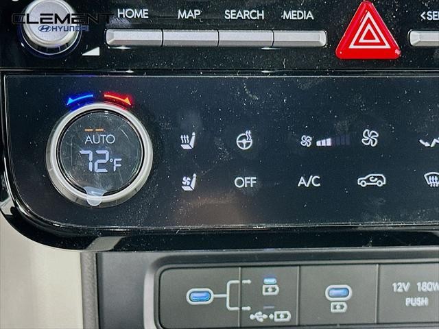 Hyundai Tucson Vehicle Full-screen Gallery Image 20
