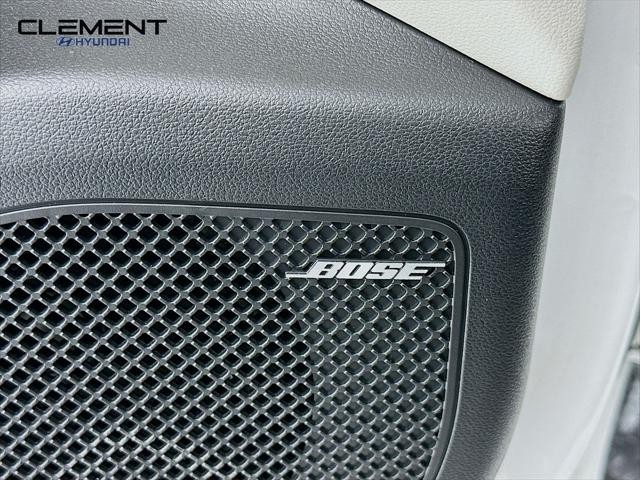 Hyundai Tucson Vehicle Full-screen Gallery Image 23