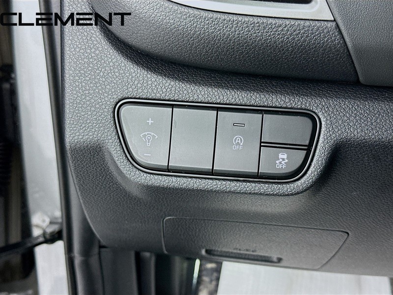 Kia Seltos Vehicle Full-screen Gallery Image 13