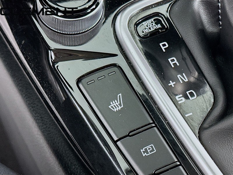 Kia Seltos Vehicle Full-screen Gallery Image 23
