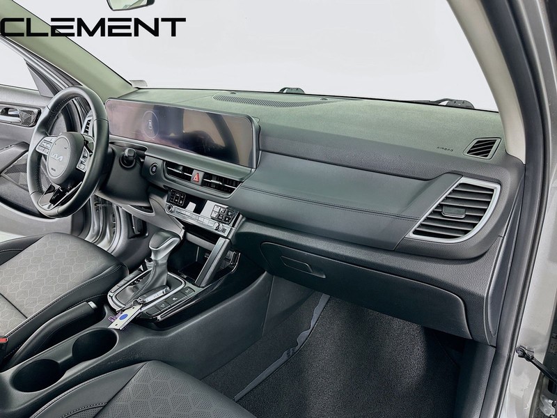 Kia Seltos Vehicle Full-screen Gallery Image 35