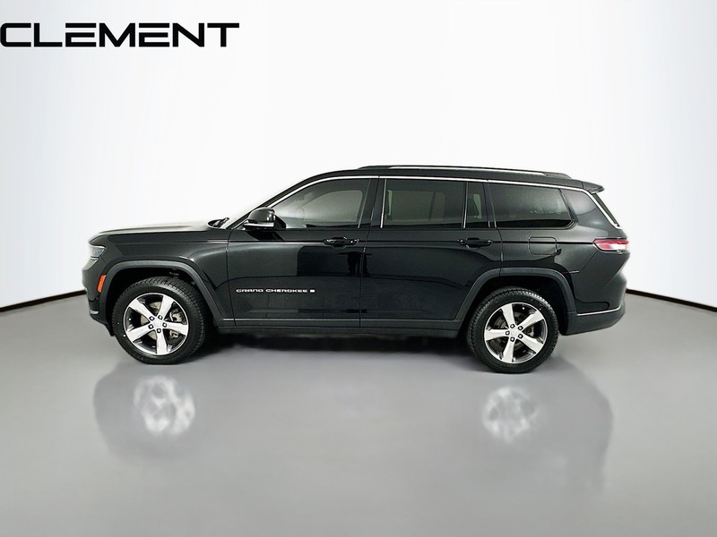 Jeep Grand Cherokee L Vehicle Full-screen Gallery Image 6