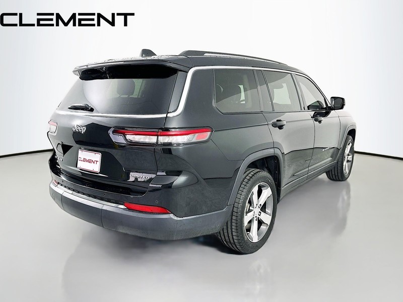 Jeep Grand Cherokee L Vehicle Full-screen Gallery Image 7