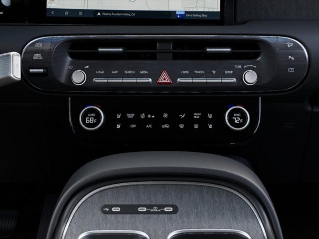 Hyundai Palisade Hybrid Vehicle Full-screen Gallery Image 16