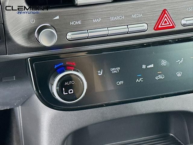 Hyundai Palisade Hybrid Vehicle Full-screen Gallery Image 20