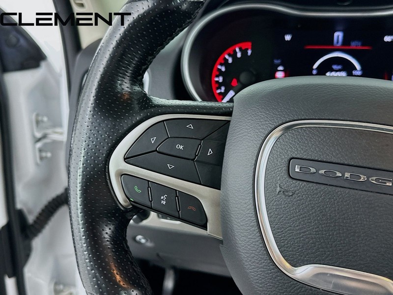 Dodge Durango Vehicle Full-screen Gallery Image 15