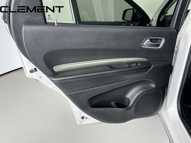 Dodge Durango Vehicle Full-screen Gallery Image 29