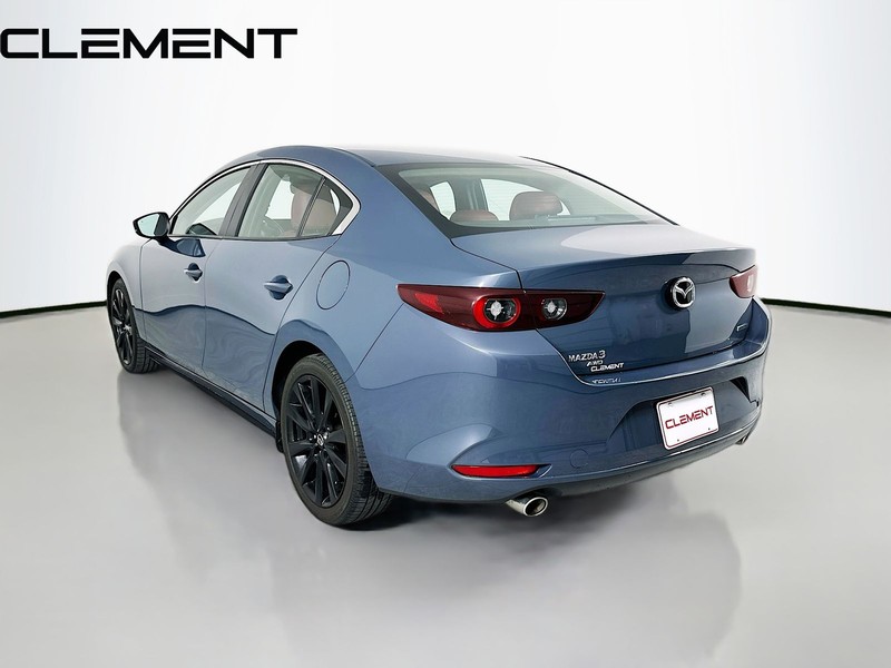 Mazda Mazda3 Sedan Vehicle Image 10