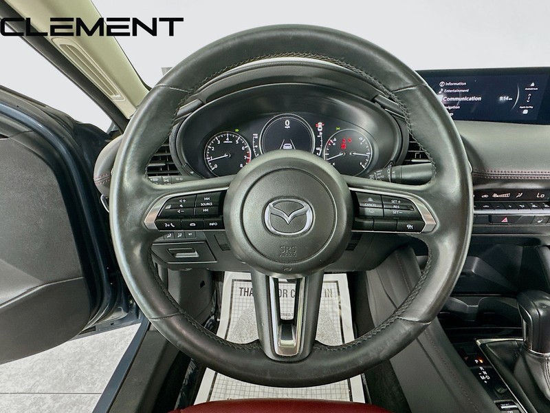 Mazda Mazda3 Sedan Vehicle Image 14