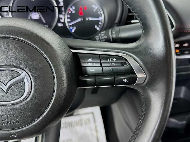 Mazda Mazda3 Sedan Vehicle Image 17