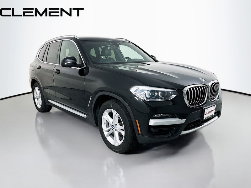 BMW X3 Vehicle Full-screen Gallery Image 5