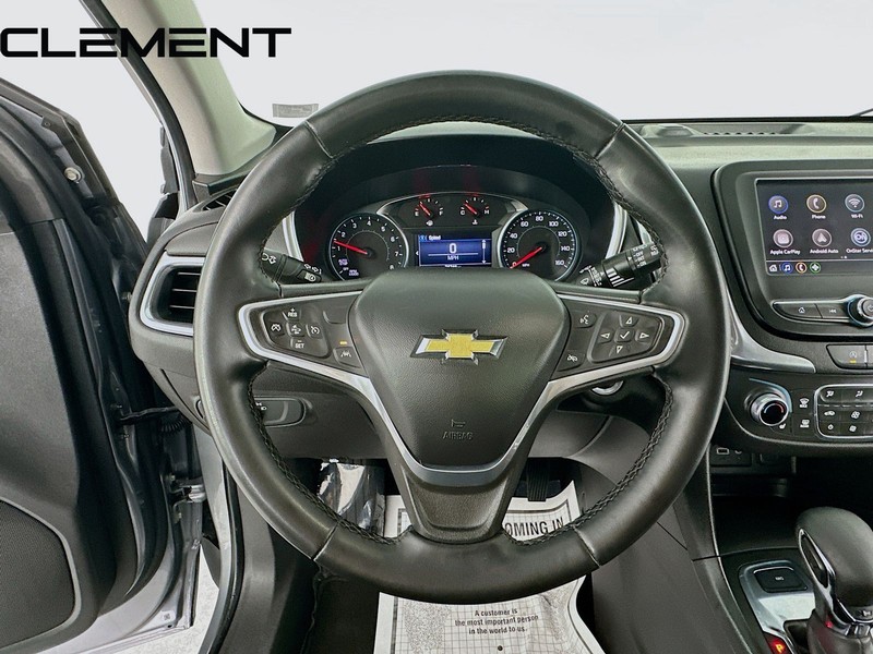 Chevrolet Equinox Vehicle Full-screen Gallery Image 14