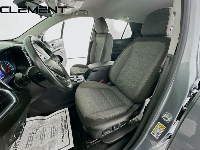 Chevrolet Equinox Vehicle Full-screen Gallery Image 29