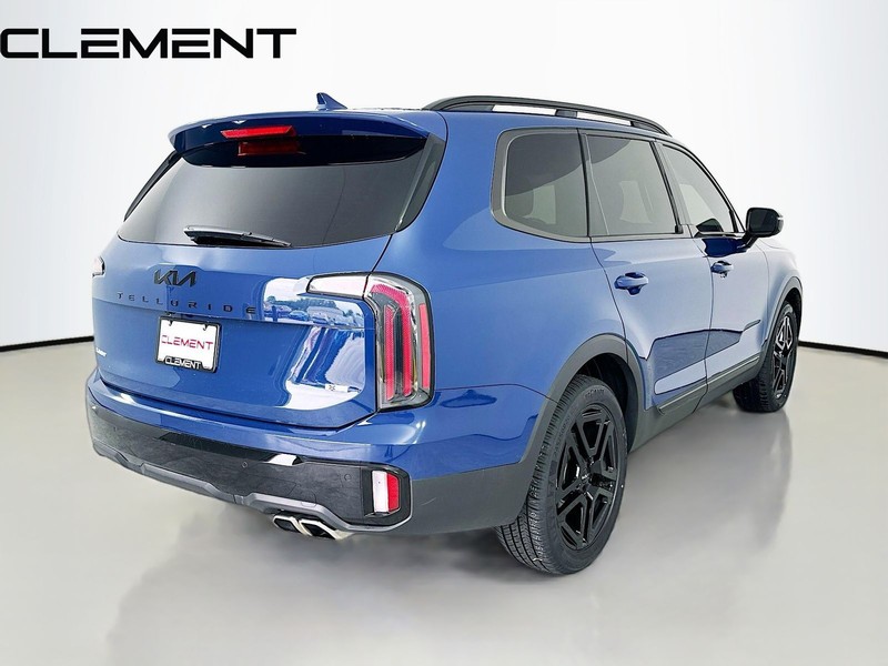Kia Telluride Vehicle Full-screen Gallery Image 7