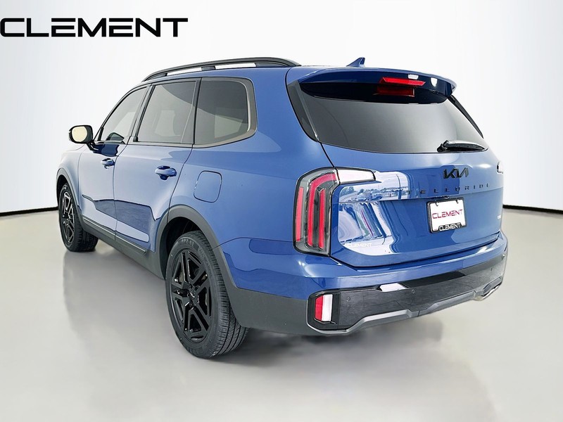Kia Telluride Vehicle Full-screen Gallery Image 10