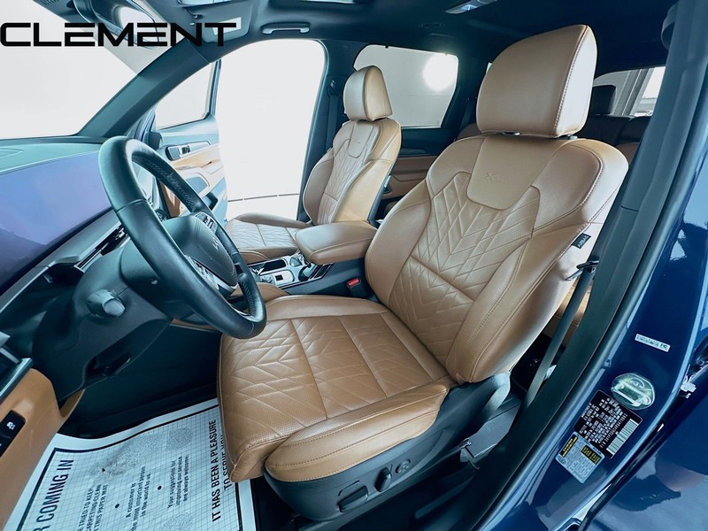 Kia Telluride Vehicle Full-screen Gallery Image 32