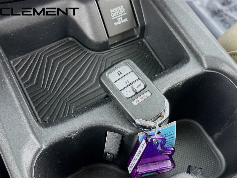 Honda CR-V Vehicle Image 24