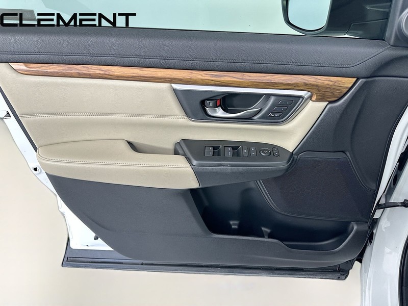 Honda CR-V Vehicle Image 28