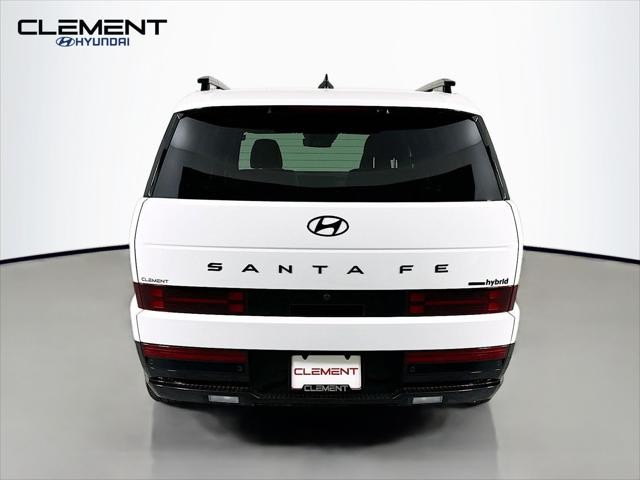Hyundai Santa Fe Hybrid Vehicle Full-screen Gallery Image 7