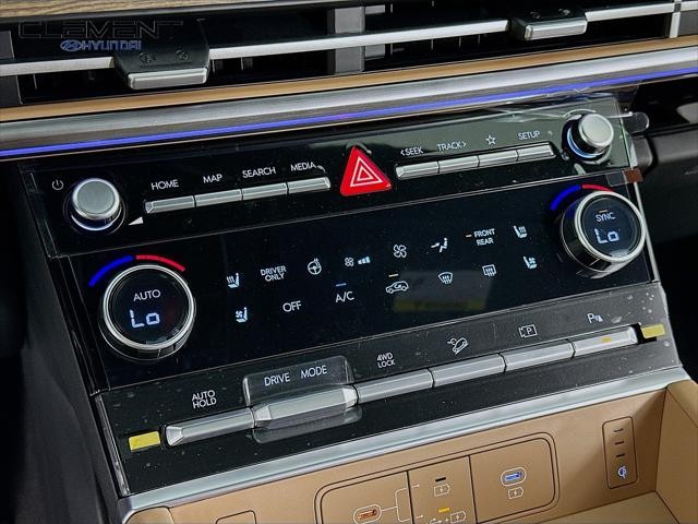 Hyundai Santa Fe Hybrid Vehicle Full-screen Gallery Image 19