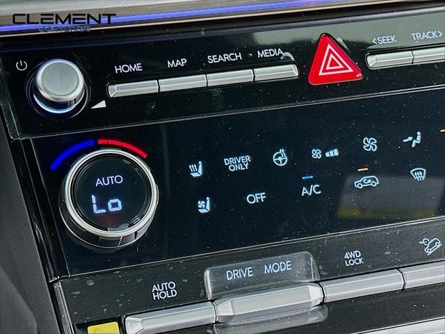 Hyundai Santa Fe Hybrid Vehicle Full-screen Gallery Image 20