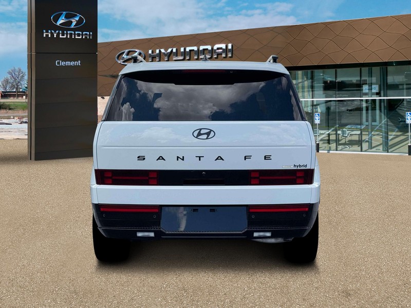 Hyundai Santa Fe Hybrid Vehicle Full-screen Gallery Image 6