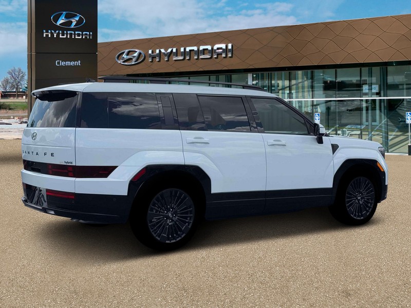 Hyundai Santa Fe Hybrid Vehicle Full-screen Gallery Image 8