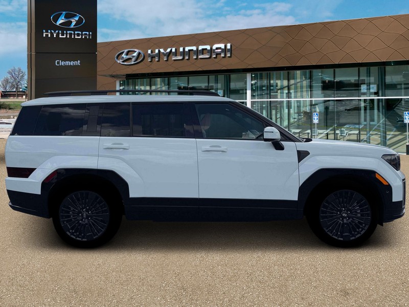 Hyundai Santa Fe Hybrid Vehicle Full-screen Gallery Image 9