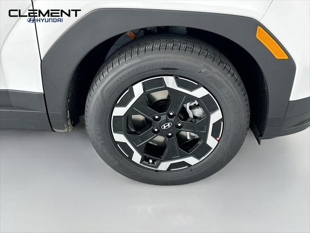 Hyundai Santa Fe Vehicle Full-screen Gallery Image 31