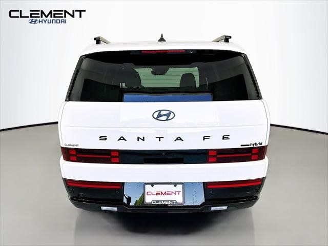 Hyundai Santa Fe Hybrid Vehicle Full-screen Gallery Image 7