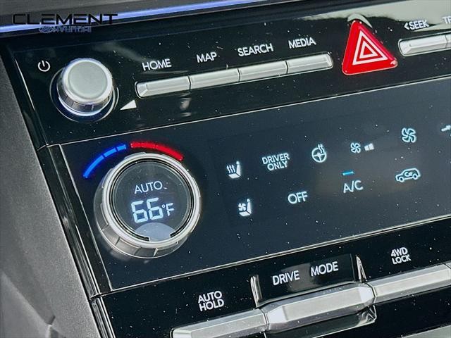Hyundai Santa Fe Hybrid Vehicle Full-screen Gallery Image 20