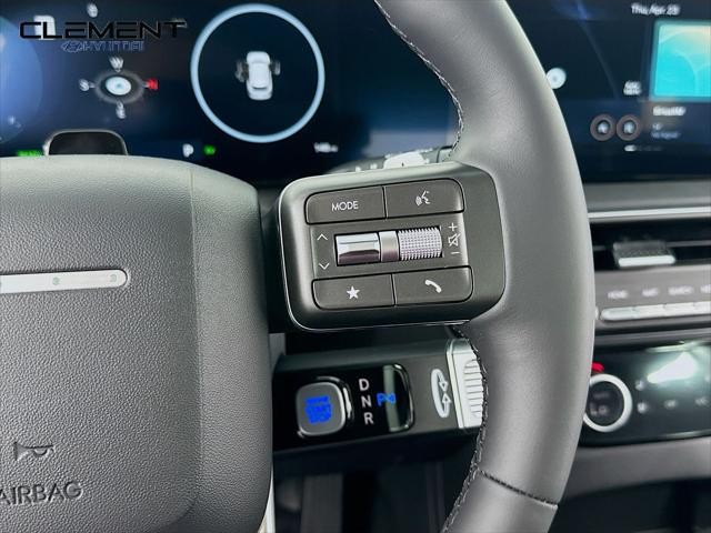 Hyundai Palisade Hybrid Vehicle Full-screen Gallery Image 15