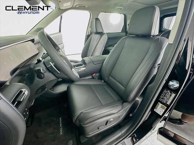 Hyundai Palisade Hybrid Vehicle Full-screen Gallery Image 27