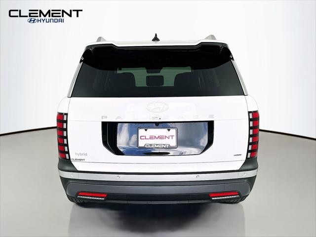 Hyundai Palisade Hybrid Vehicle Full-screen Gallery Image 7