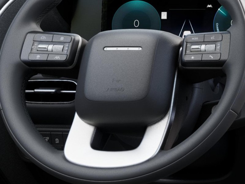 Hyundai Palisade Hybrid Vehicle Full-screen Gallery Image 12