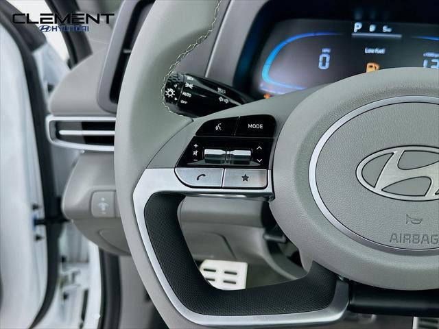 Hyundai Elantra Vehicle Full-screen Gallery Image 14