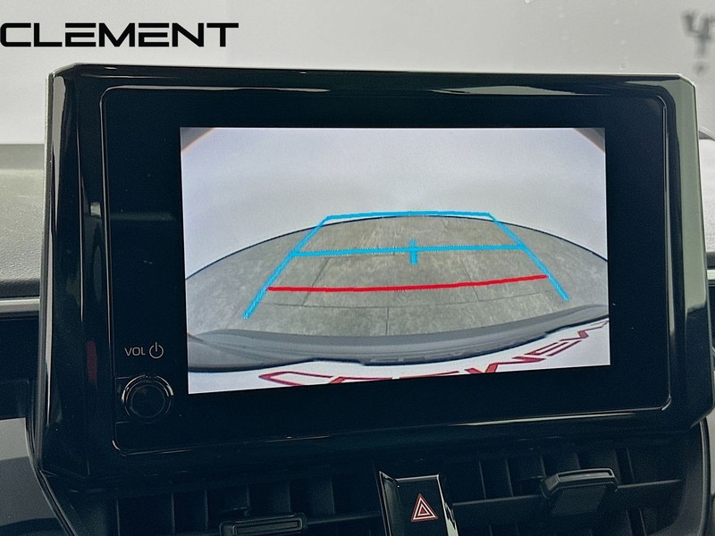 Toyota Corolla Vehicle Full-screen Gallery Image 20