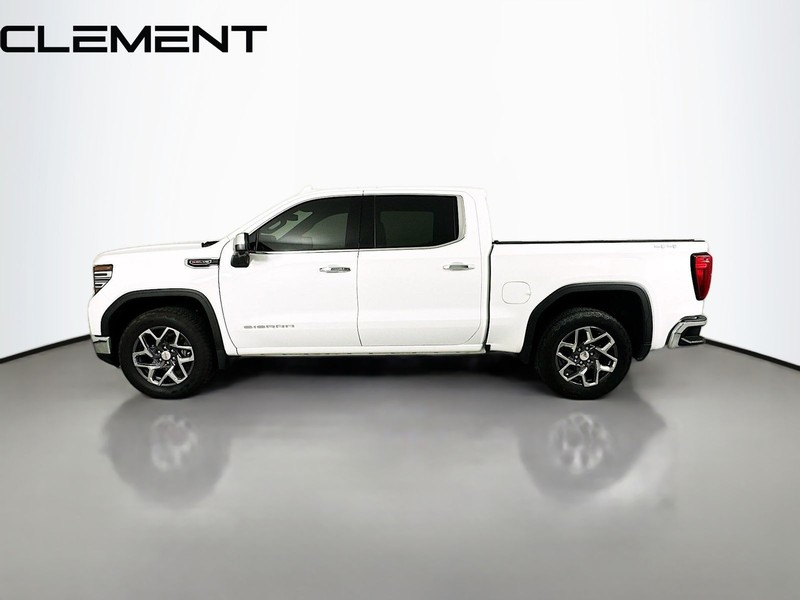 GMC Sierra 1500 Vehicle Full-screen Gallery Image 6