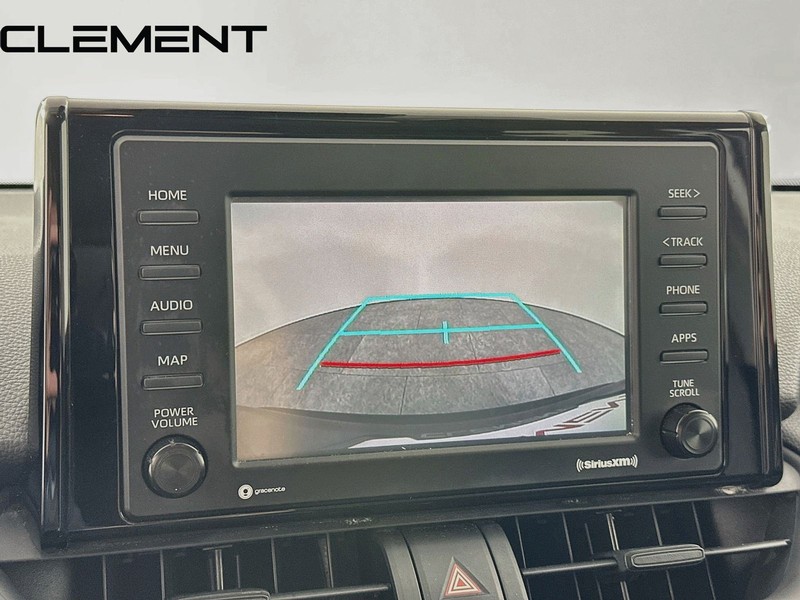 Toyota RAV4 Vehicle Full-screen Gallery Image 20