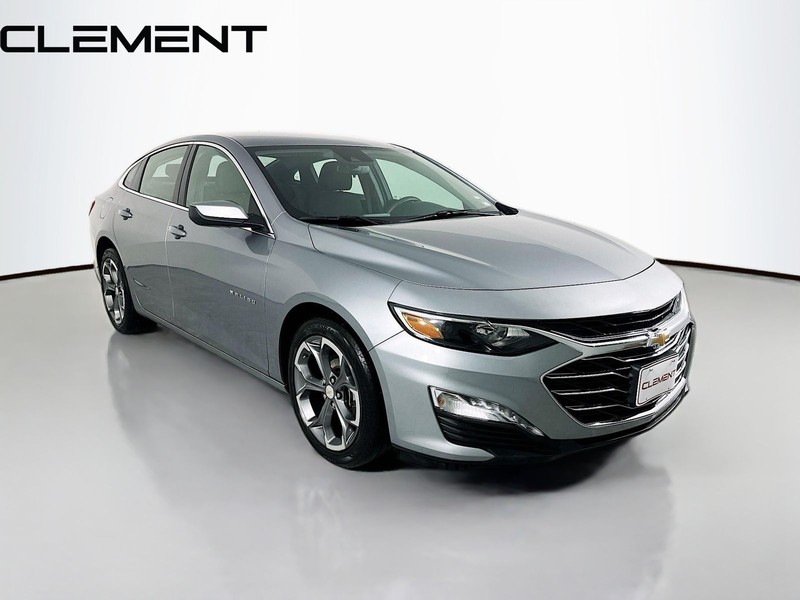 Chevrolet Malibu Vehicle Full-screen Gallery Image 05