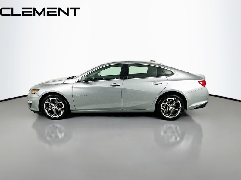 Chevrolet Malibu Vehicle Full-screen Gallery Image 06