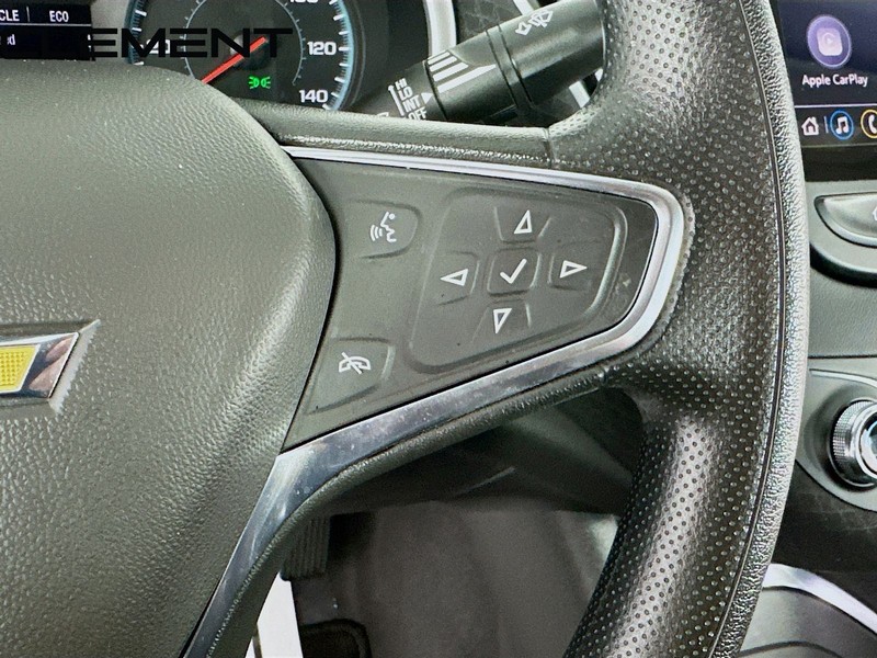 Chevrolet Malibu Vehicle Full-screen Gallery Image 17