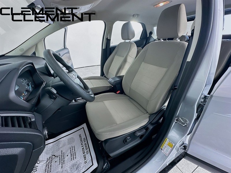 Ford EcoSport Vehicle Full-screen Gallery Image 35