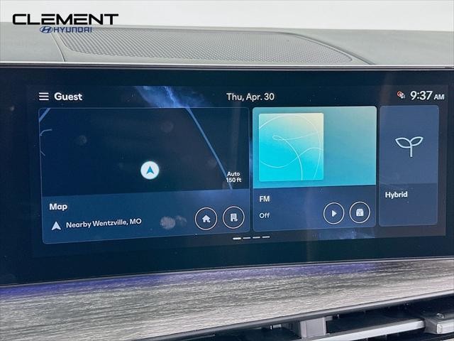 Hyundai Santa Fe Hybrid Vehicle Full-screen Gallery Image 17