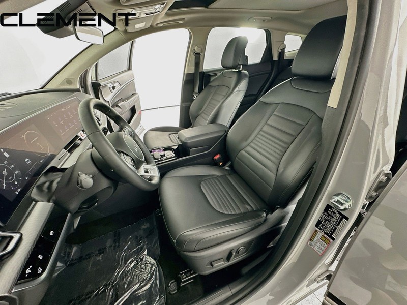 Kia Sportage Vehicle Image 32