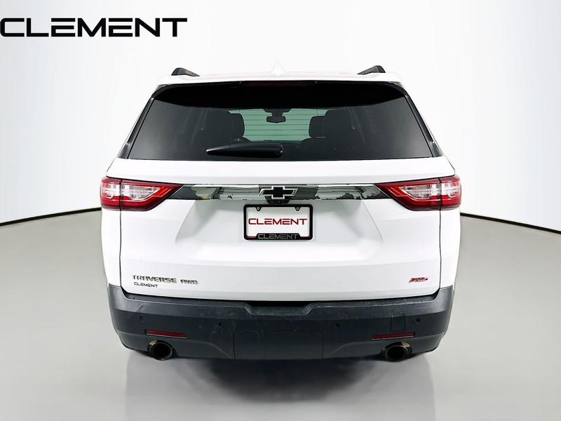 Chevrolet Traverse Vehicle Full-screen Gallery Image 8