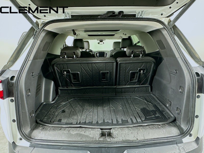 Chevrolet Traverse Vehicle Full-screen Gallery Image 11