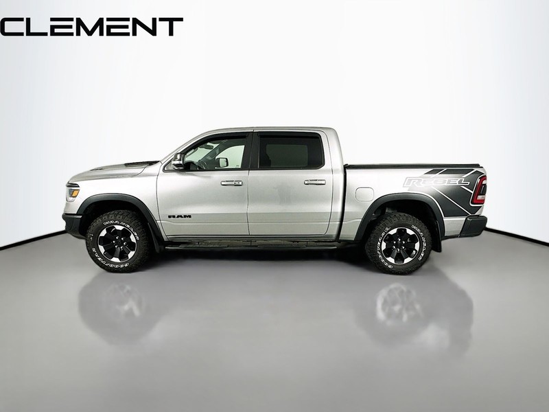 Ram 1500 Vehicle Full-screen Gallery Image 6