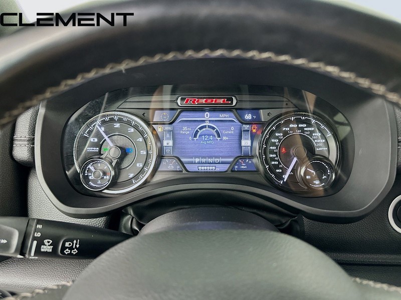 Ram 1500 Vehicle Full-screen Gallery Image 18